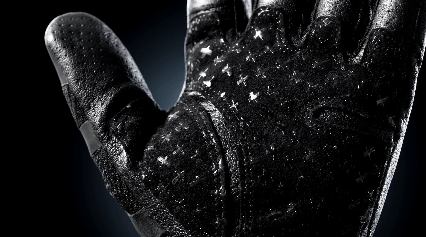 MVPTOO glove palm detail with silicone texture